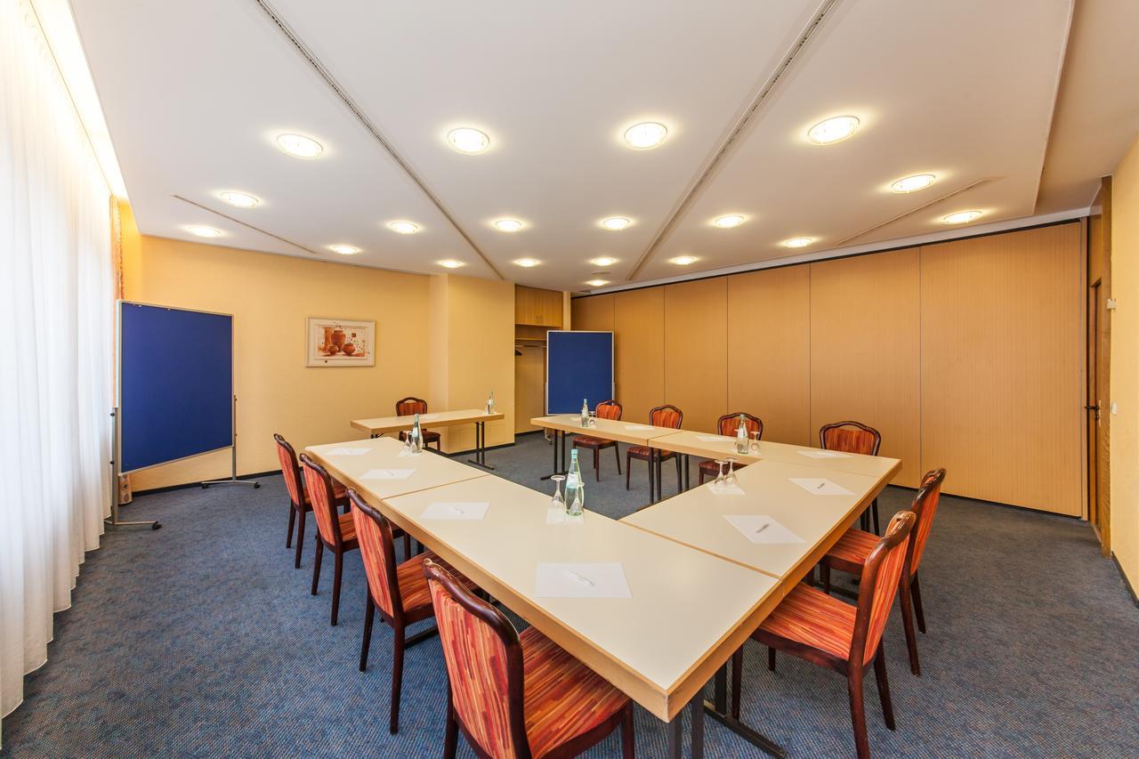 Hotel Strohgaeu Korntal-Münchingen Dış mekan fotoğraf