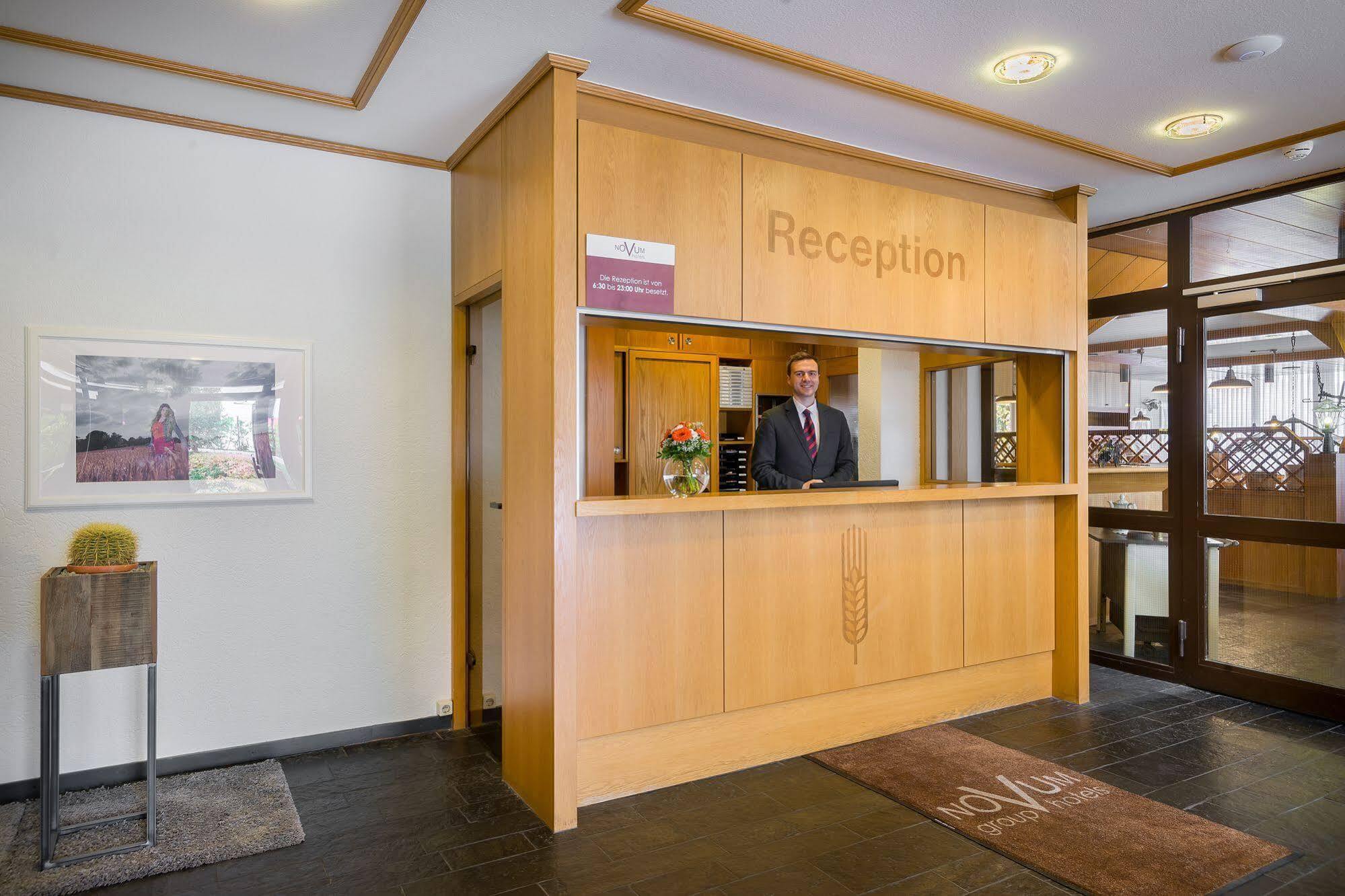 Hotel Strohgaeu Korntal-Münchingen Dış mekan fotoğraf